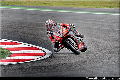 sbk_biaggi_15.JPG