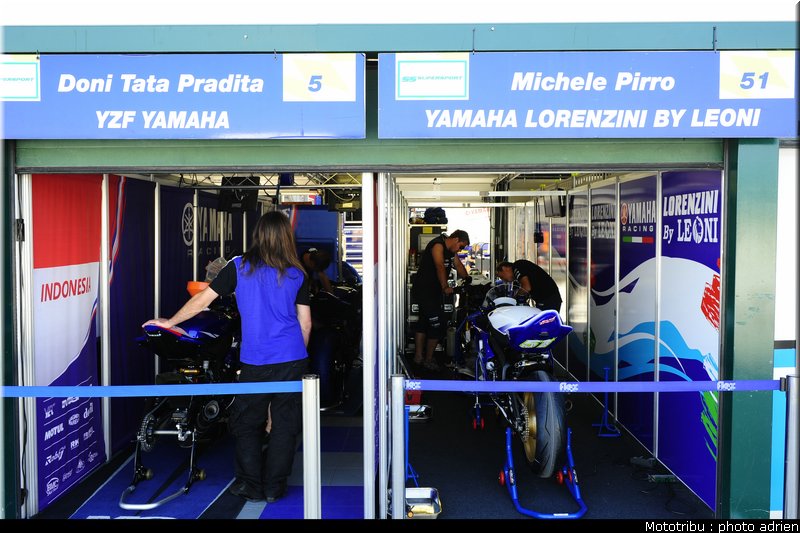 stands_misano_sbk2009_0003