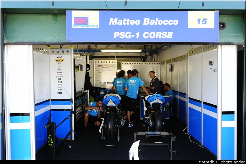 stands_misano_sbk2009_0004