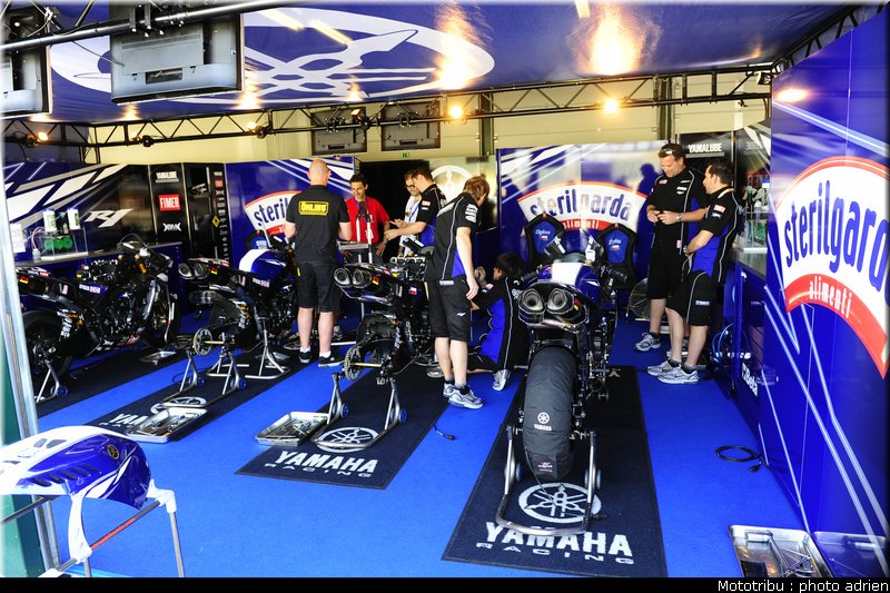 stands_misano_sbk2009_0037