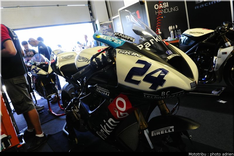 stands_misano_sbk2009_0052