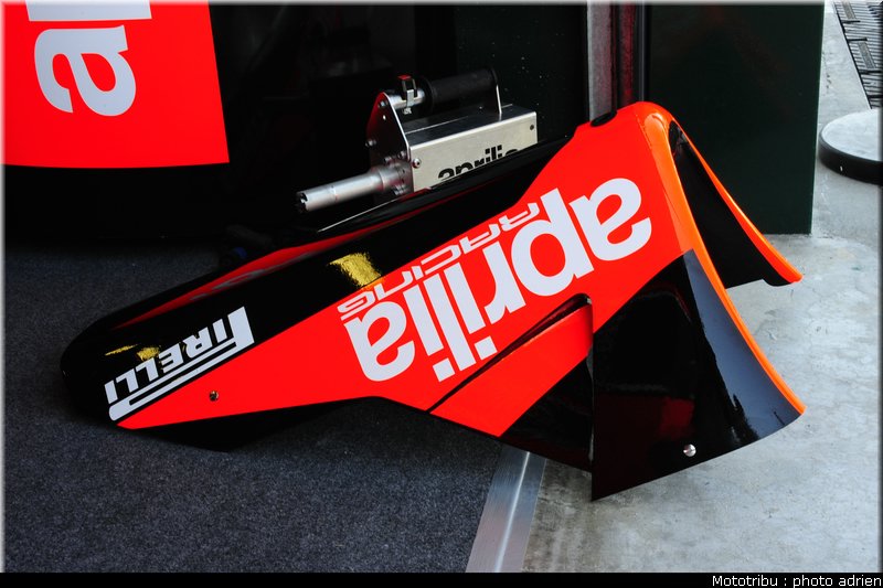 stands_misano_sbk2009_0065