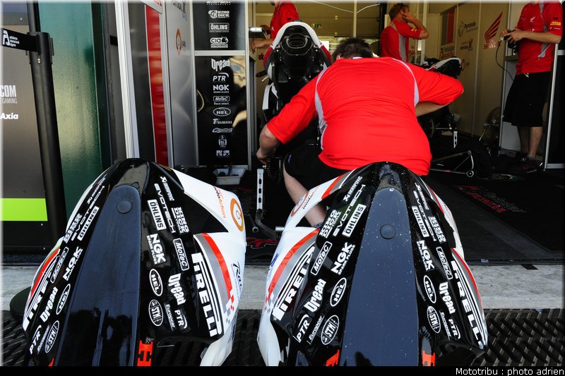 stands_misano_sbk2009_0078