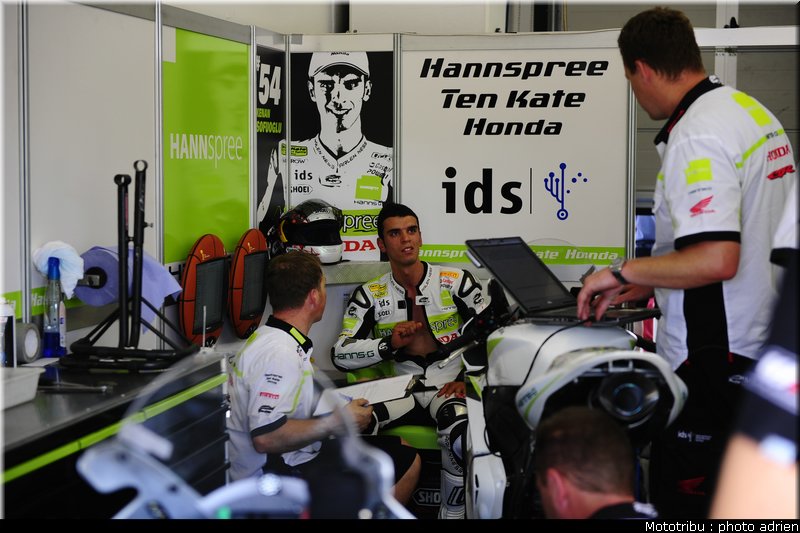 stands_misano_sbk2009_0122