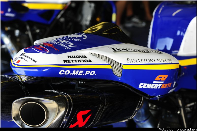 stands_misano_sbk2009_0125