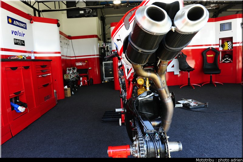 stands_misano_sbk2009_0128