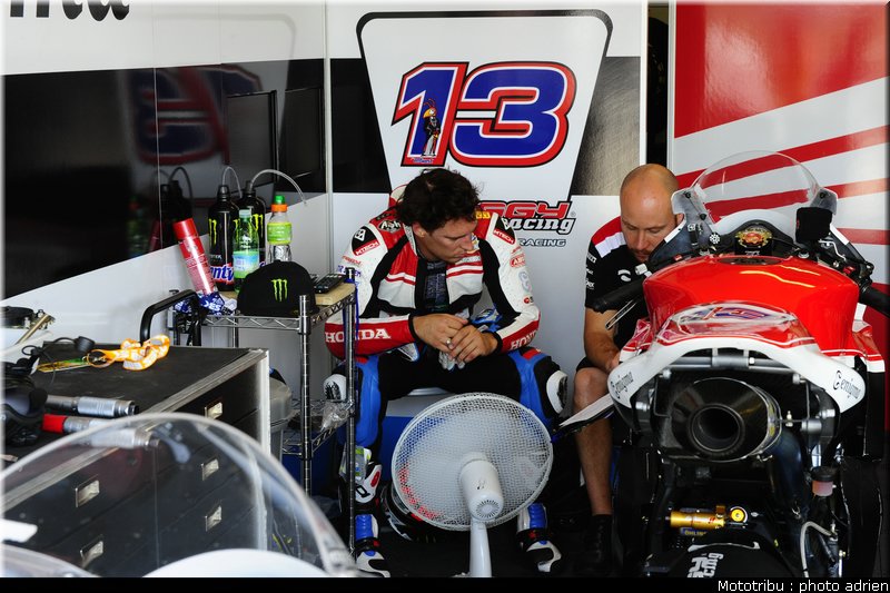 stands_misano_sbk2009_0143