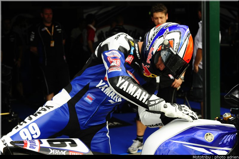 stands_misano_sbk2009_0151