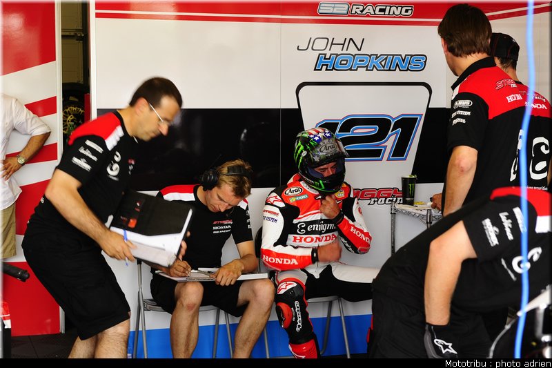 stands_misano_sbk2009_0160