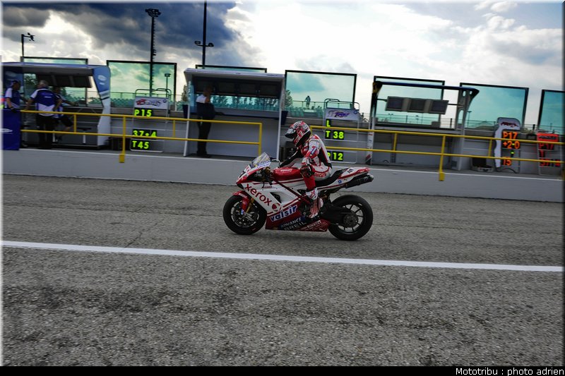 stands_misano_sbk2009_0180