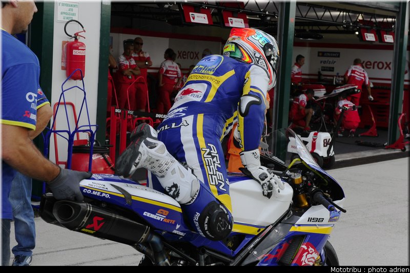 stands_misano_sbk2009_0193