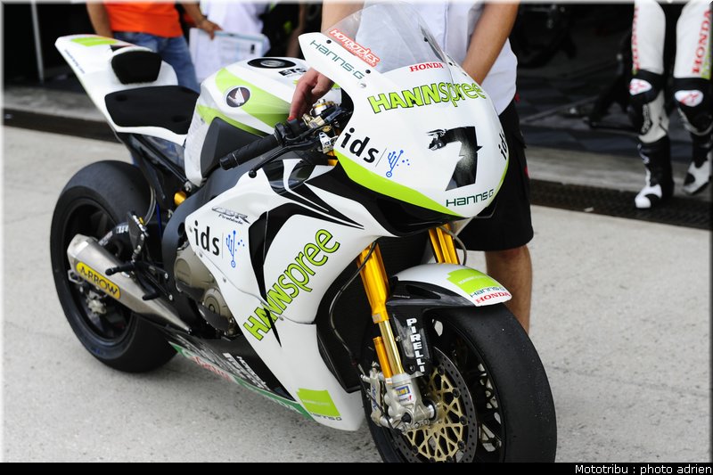stands_misano_sbk2009_0196
