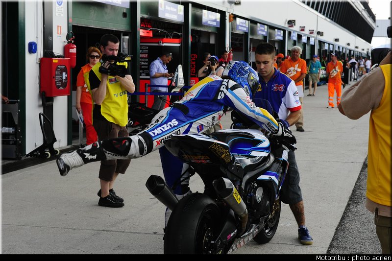 stands_misano_sbk2009_0203