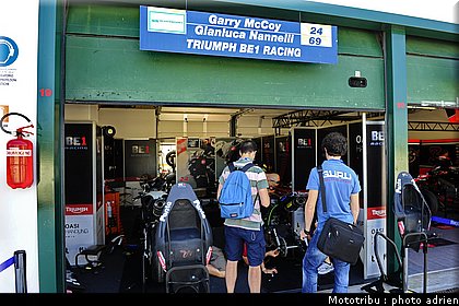 stands_misano_sbk2009_0025.JPG