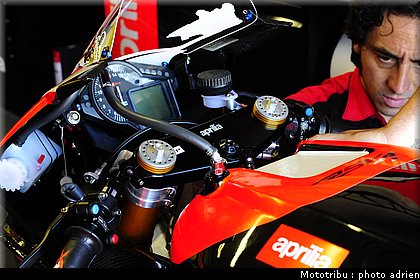 stands_misano_sbk2009_0064.JPG