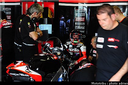 stands_misano_sbk2009_0165.JPG
