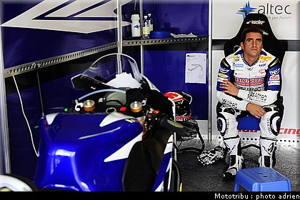 stands_misano_sbk2009_0169.JPG
