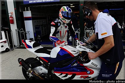 stands_misano_sbk2009_0179.JPG