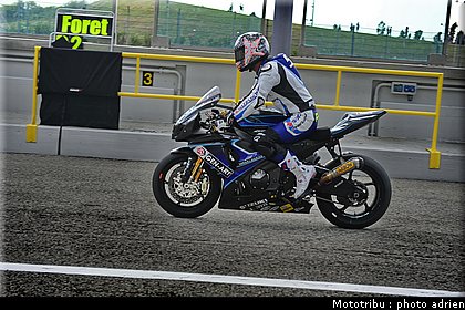 stands_misano_sbk2009_0211.JPG
