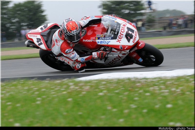 superbike_haga_3_donington2009