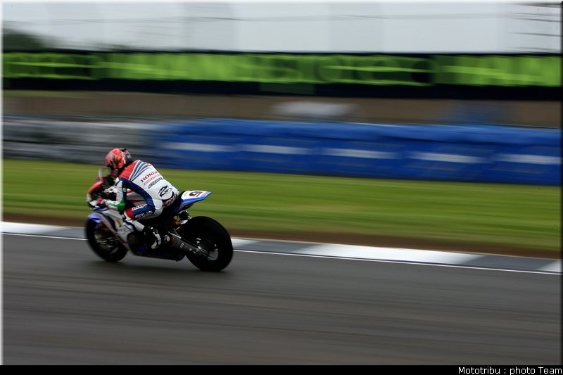 superbike_kyionari_01_donington2009
