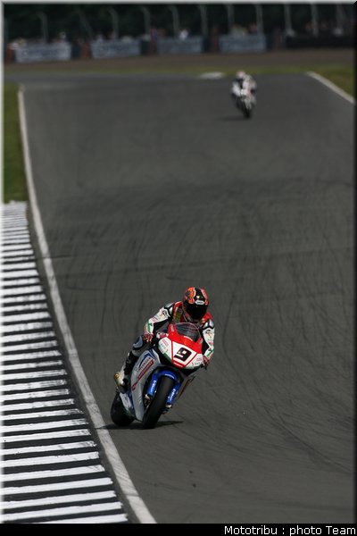 superbike_kyionari_10_donington2009
