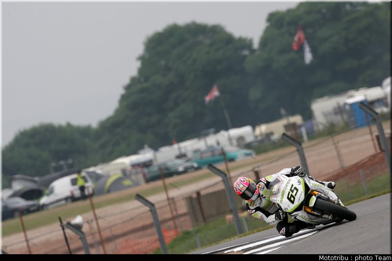 superbike_rea_10_donington2009