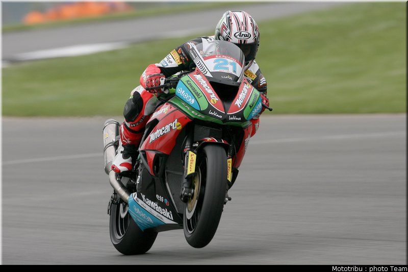 supersport_fujiwara_2_donington2009