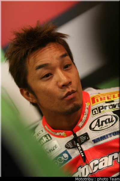 supersport_fujiwara_3_donington2009