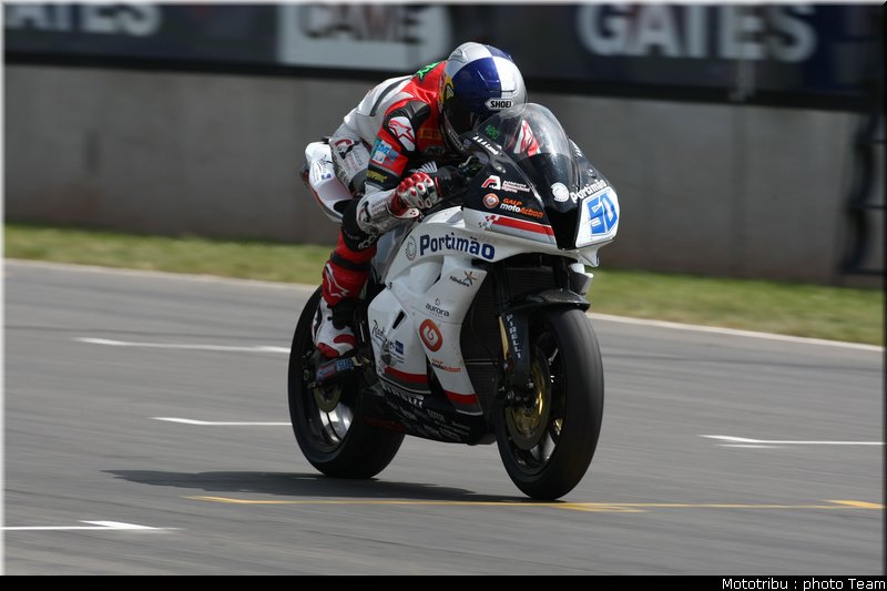 supersport_laverty_14_donington2009