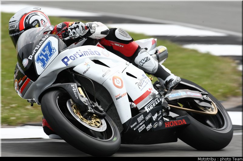 supersport_praia_03_donington2009