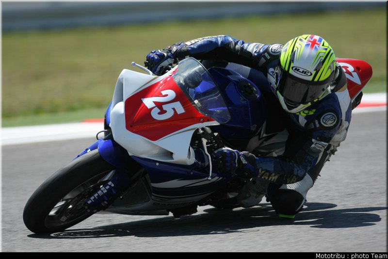 superstock1000_black_donington2009
