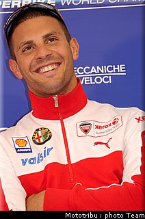 superbike_fabrizio_6_donington2009.jpg