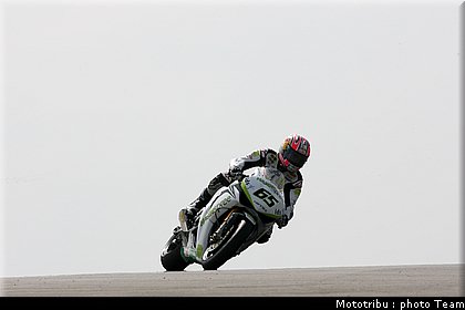 superbike_rea_16_donington2009.jpg