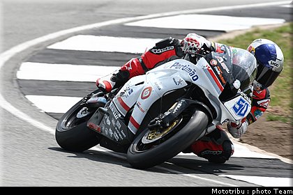 supersport_laverty_12_donington2009.jpg