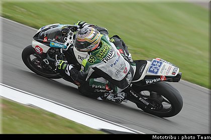 supersport_nannelli_1_donington2009.jpg