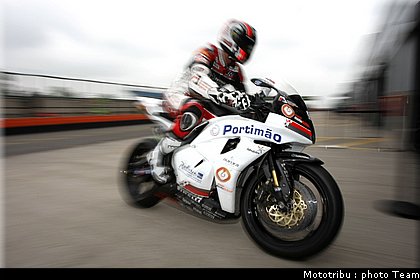 supersport_parkalgar_1_donington2009.jpg