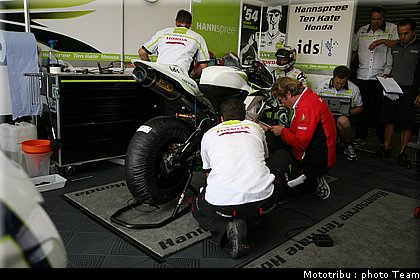 supersport_sofuoglu_06_donington2009.jpg