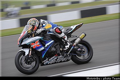 superstock1000_corti_04_donington2009.jpg