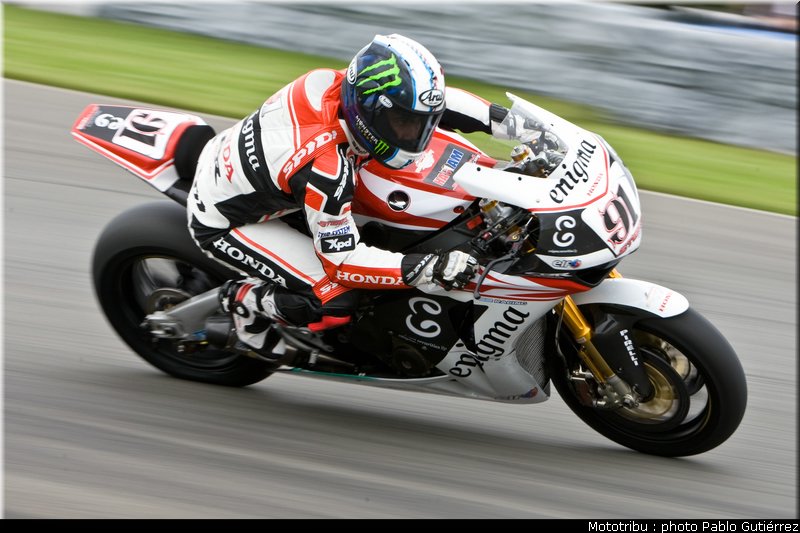 haslam_2_sbk_gutierrez_donington2009