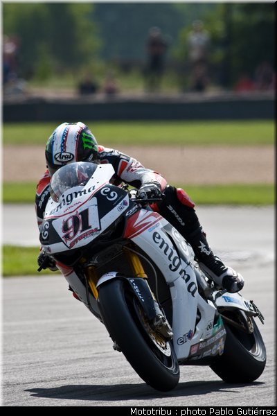 haslam_3_sbk_gutierrez_donington2009