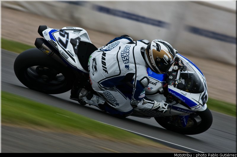 lanzi_2_sbk_gutierrez_donington2009