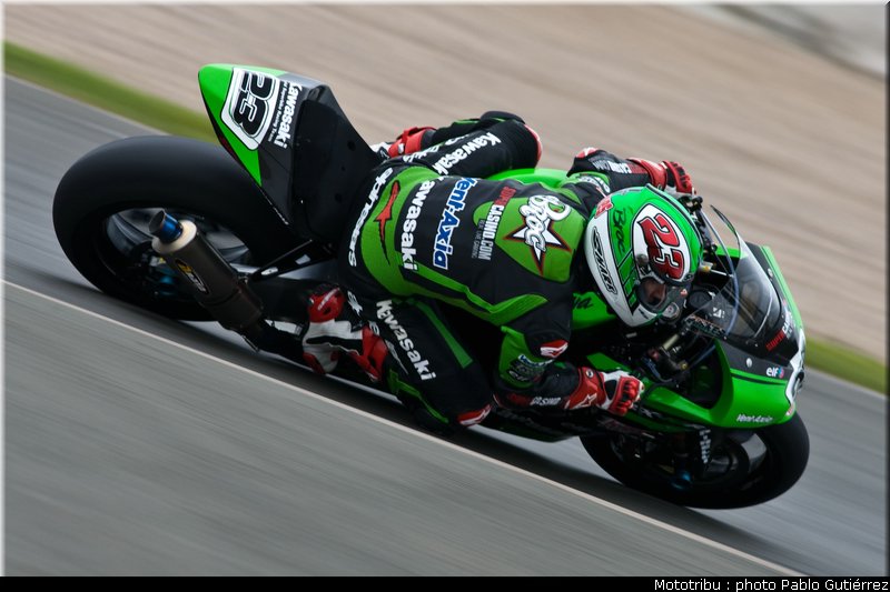 parkes_02_sbk_gutierrez_donington2009