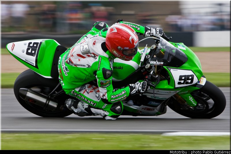 scassa_1_sbk_gutierrez_donington2009