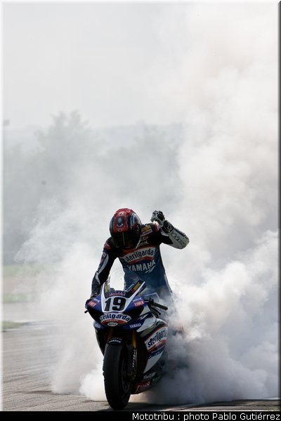 spies_10_sbk_gutierrez_donington2009