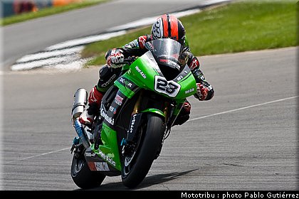 parkes_05_sbk_gutierrez_donington2009.jpg