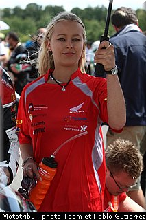 superbike_pitbabes_brno2009_23.jpg