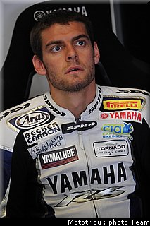 supersport_crutchlow_1_brno2009.jpg