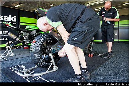 sbk_kawasaki_2_brno2009.jpg