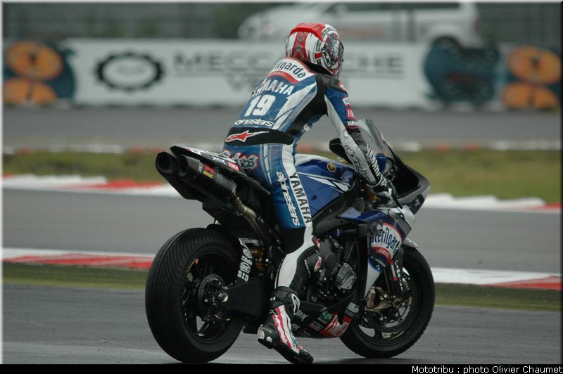 sbk_spies_03_nurburgring_allemagne_2009